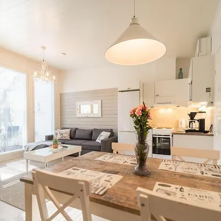 Jäkälätie By Hiekka