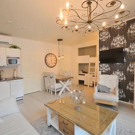 Jäkälätie By Hiekka *