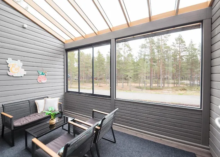 Jaekaelaetie By Hiekka